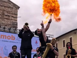 32-DSCF0185